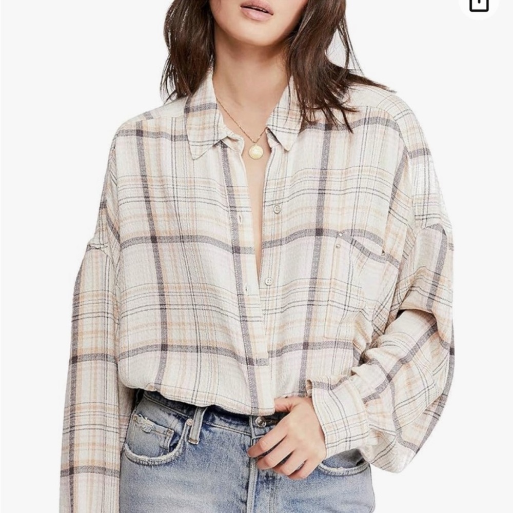 We The Free Hidden Valley oversized plaid cream colored Button Up shirt S